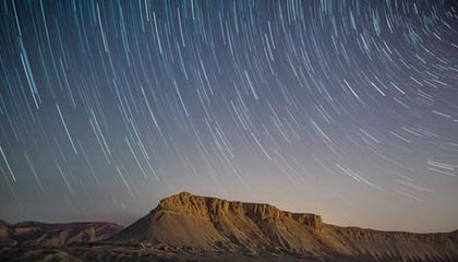 詹姆斯在人民日报撰文：篮球是连接彼此的桥梁