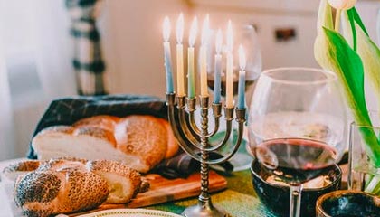 陈幸同4-2战胜石洵瑶 晋级WTT总决赛女单8强